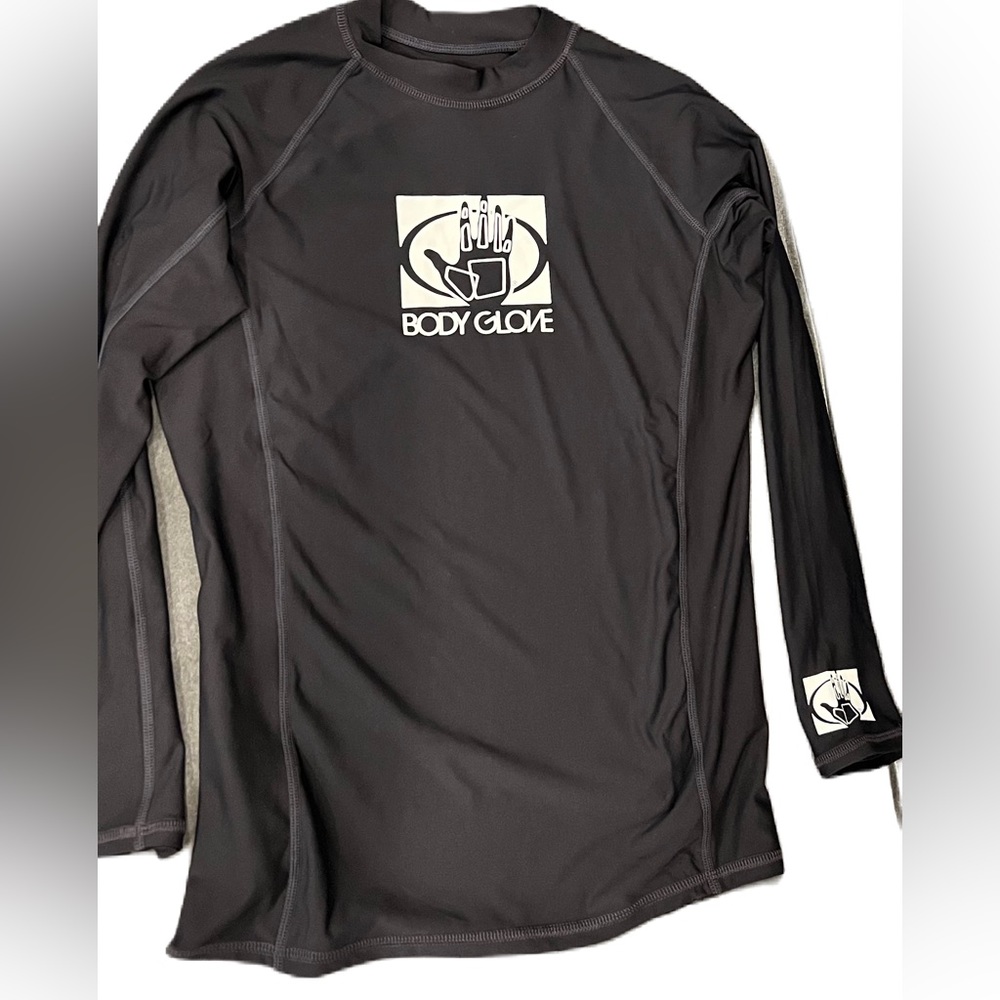 Body Glove swim Shirt performance sun protection black swim shirt long sleeves